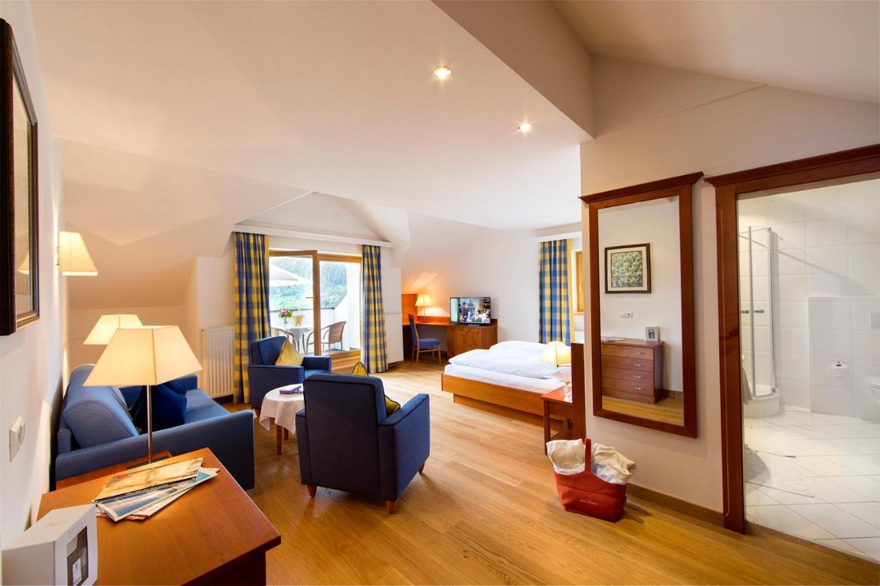 Hotel Zinnkrugl アルペンドルフ エクステリア 写真